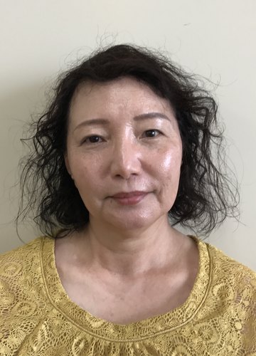 西平 由美子 講師
