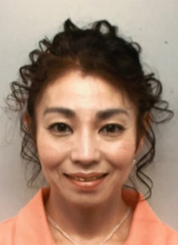 知名 由華子 講師