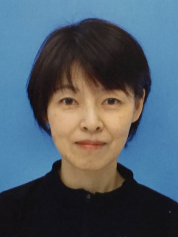 比嘉 豊子 講師